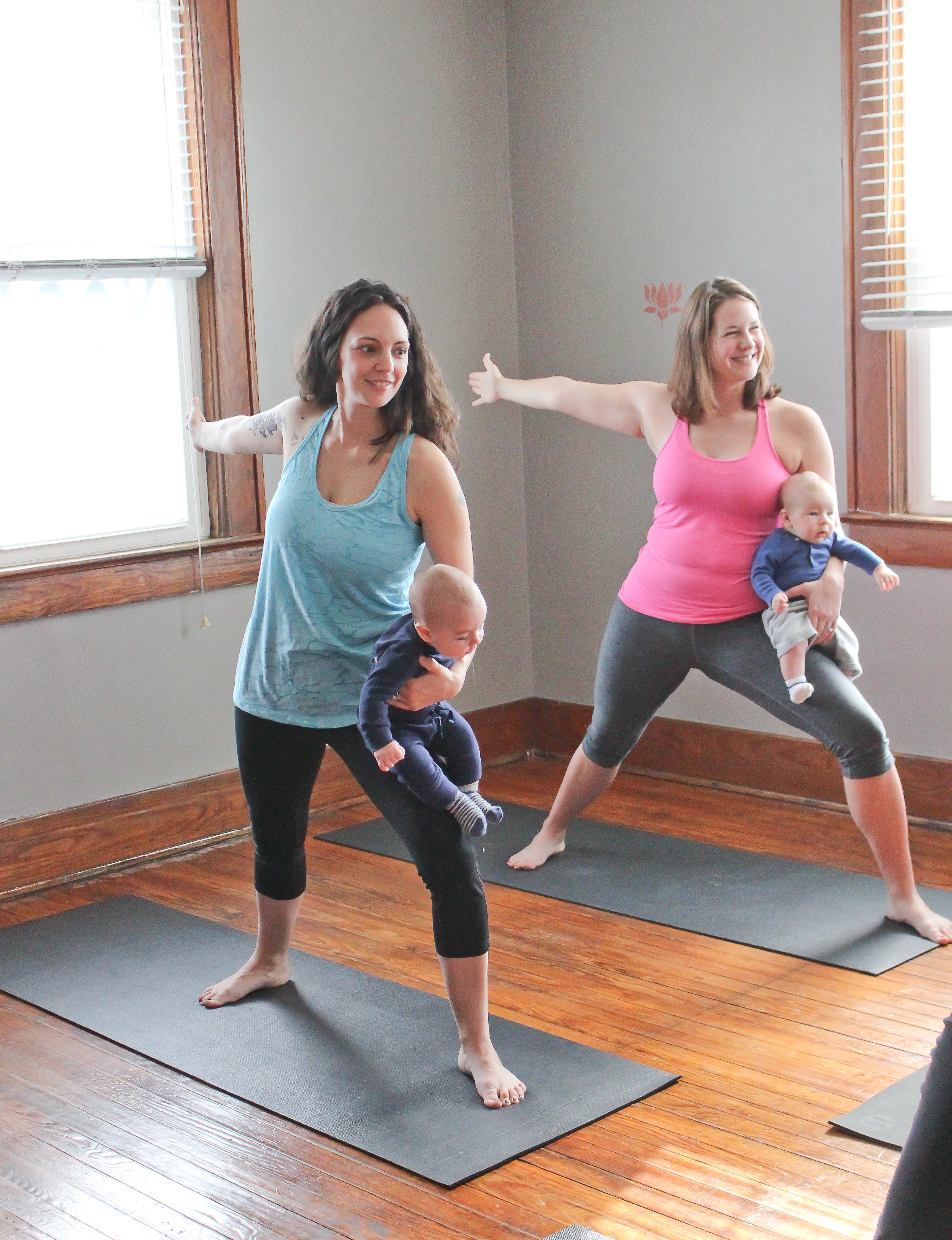 Benefits of baby yoga aren't a stretch: How it helps moms and babies - ABC  News